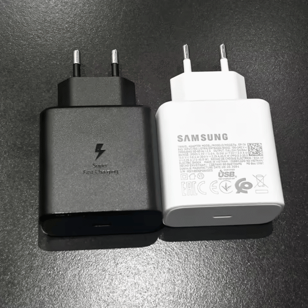 USB-C Schnellladegerät 45W – PD 3.0, CE-zertifiziert, EU-Stecker (schwarz) - Image 2
